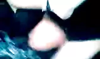 Русские лесники трахают заплутавшую девушку в сарае